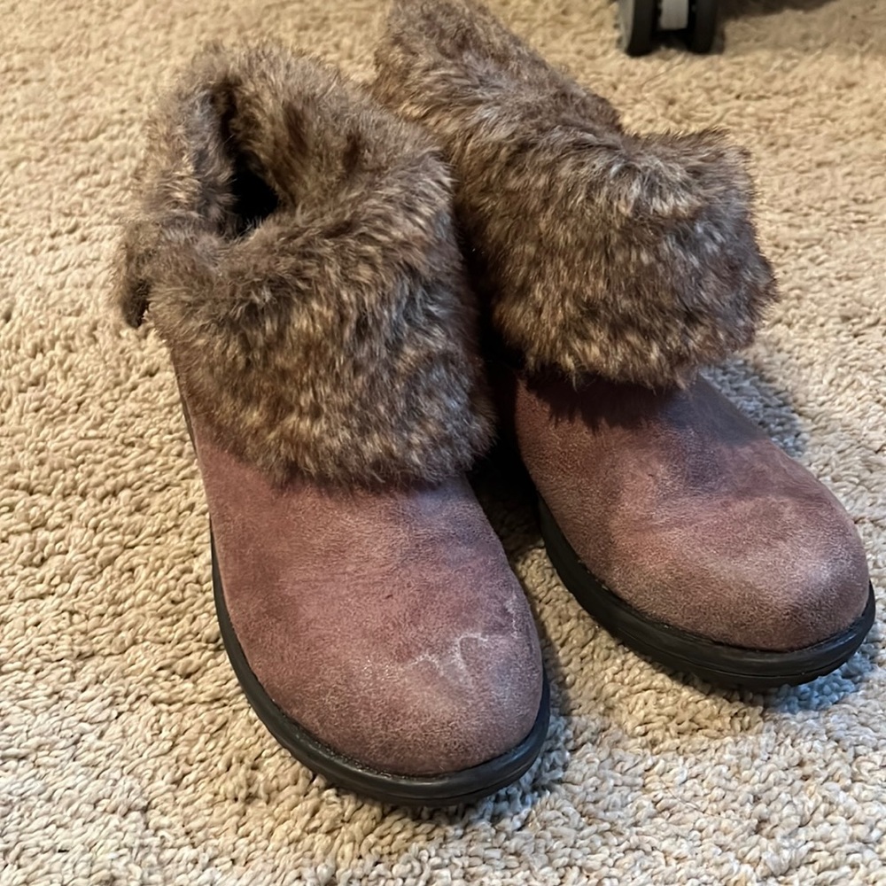 Candies brown fur trimmed booties